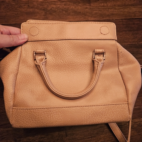 Matt & Nat Magnetic Closure Pink Champagne Beige Hand/Shoulder Bag - Picture 7 of 7